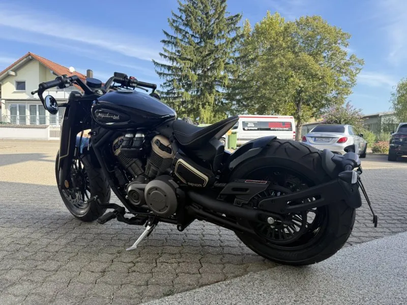 Fahrzeugbild 2