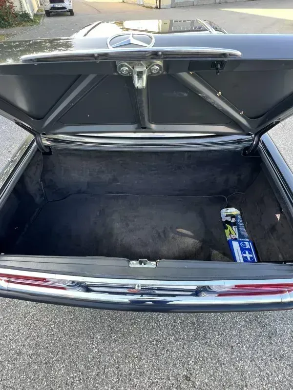 Vehicle photo 47