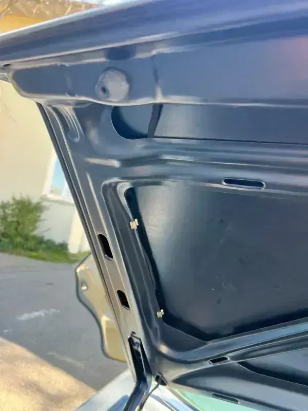 Vehicle photo 29