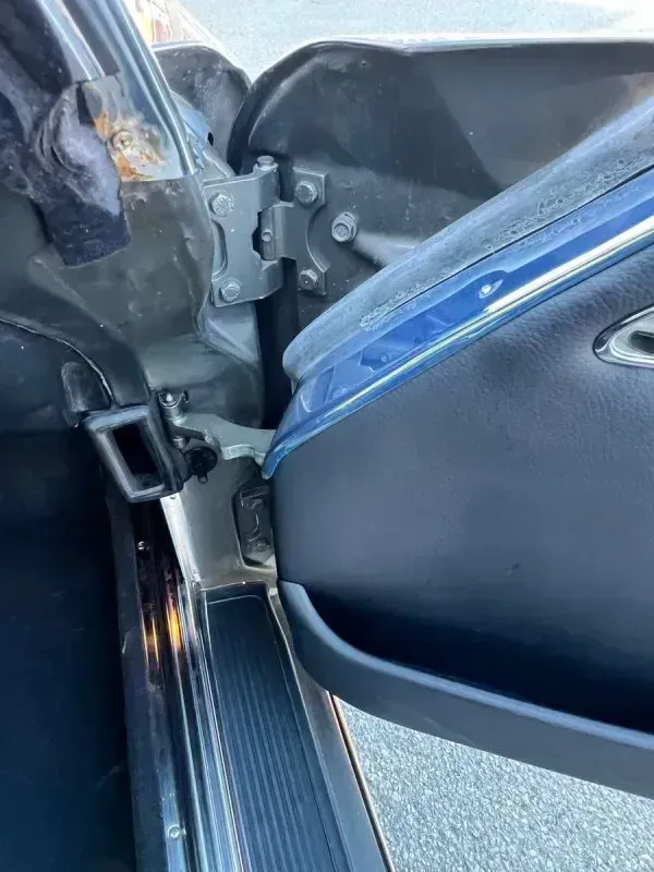 Vehicle photo 31