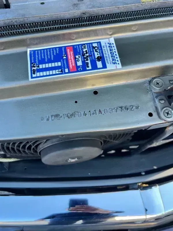 Vehicle photo 44