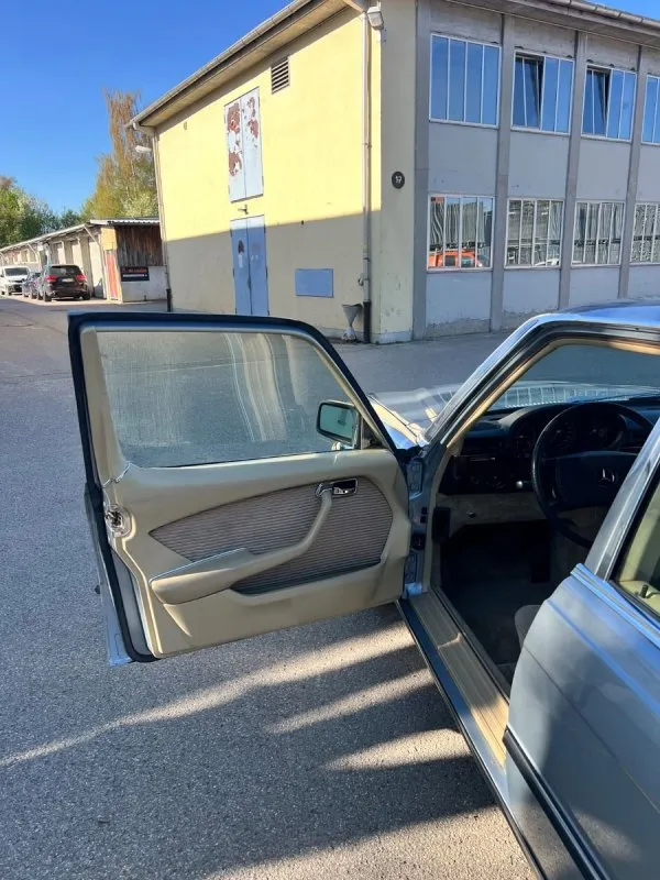 Fahrzeugbild 16