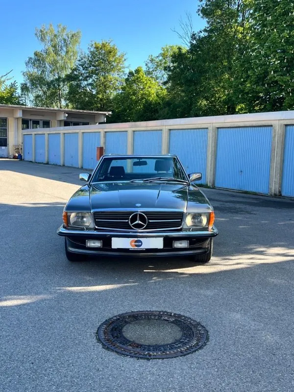 Mercedes-Benz 300 SL Roadster