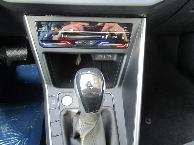 Fahrzeugbild 16