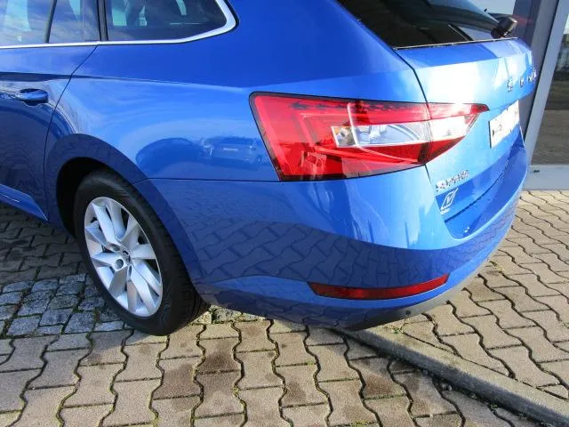 Fahrzeugbild 19