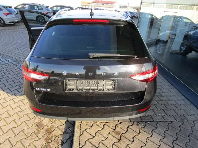 Fahrzeugbild 4