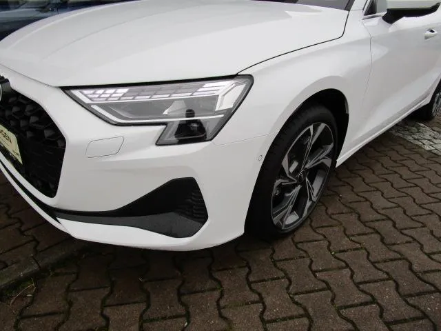 Fahrzeugbild 19