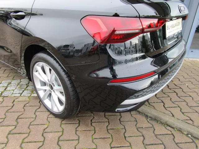 Fahrzeugbild 19