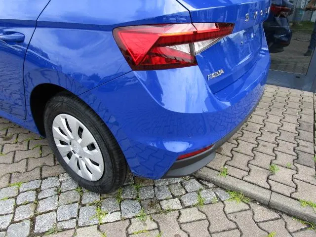 Fahrzeugbild 16