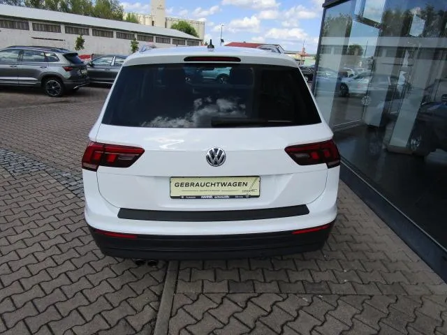 Fahrzeugbild 4
