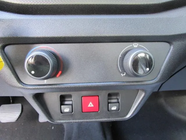 Fahrzeugbild 12