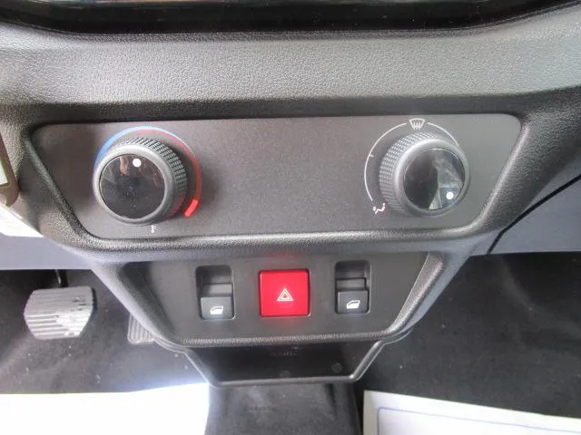 Fahrzeugbild 12