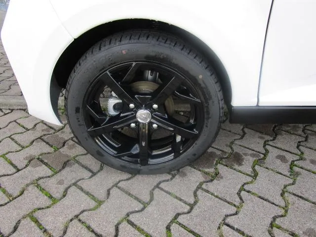 Fahrzeugbild 9